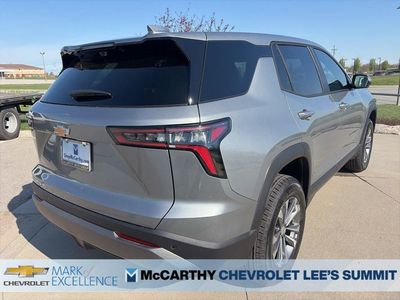2026 Chevrolet Equinox — photo 8 view