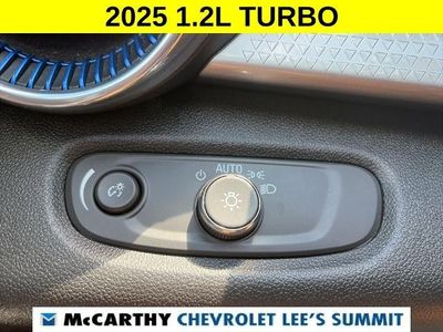 2025 Chevrolet Trax - Photo 11