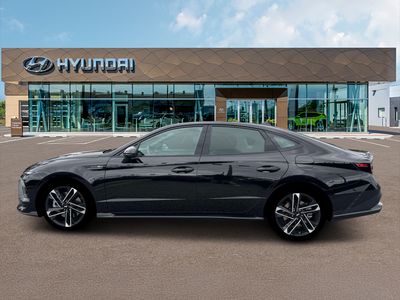 2026 Hyundai Sonata - Photo 4
