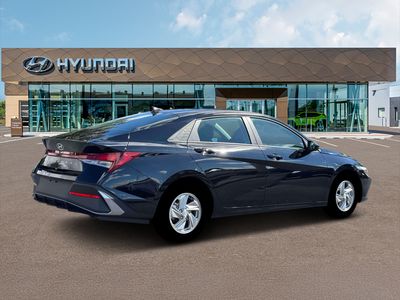 2026 Hyundai Elantra - Photo 8