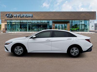 2026 Hyundai Elantra - Photo 22
