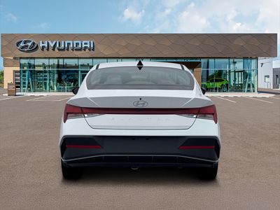 2026 Hyundai Elantra - Photo 25