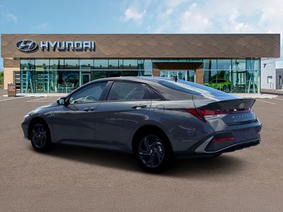 2026 Hyundai Elantra - Photo 4