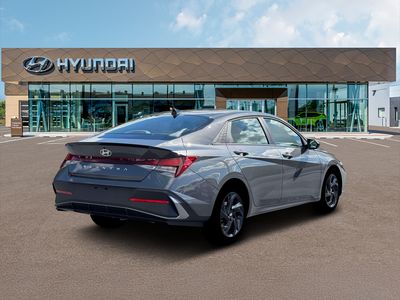 2026 Hyundai Elantra - Photo 26
