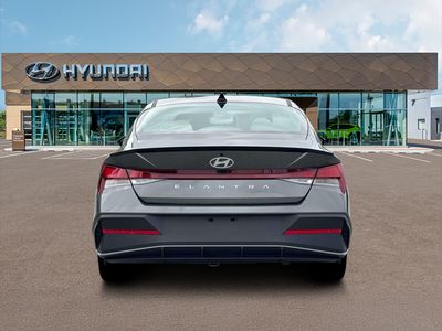 2026 Hyundai Elantra - Photo 6