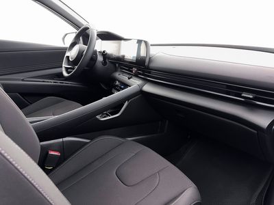 2026 Hyundai Elantra Hybrid - Photo 15