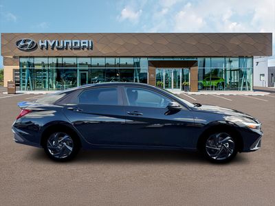2026 Hyundai Elantra Hybrid - Photo 9