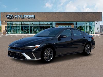 2026 Hyundai Elantra - Photo 2