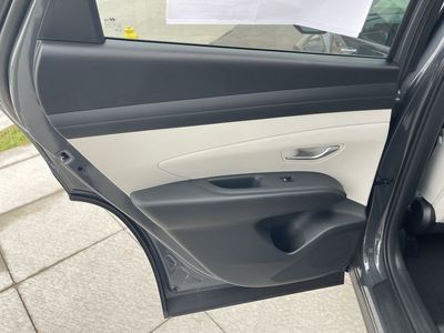 2026 Hyundai Elantra - Photo 15