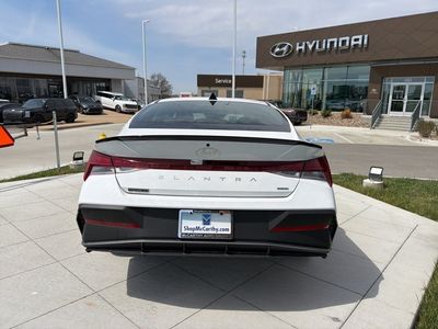 2025 Hyundai Elantra Hybrid - Photo 4