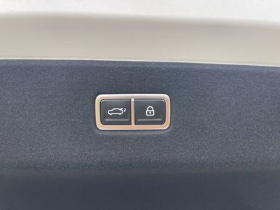 2025 Hyundai IONIQ 6 - Photo 14