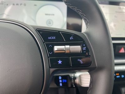 2025 Hyundai IONIQ 6 - Photo 23