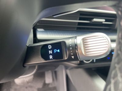 2025 Hyundai IONIQ 6 - Photo 25