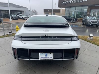 2025 Hyundai IONIQ 6 - Photo 4