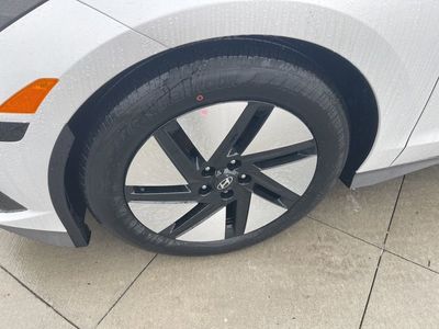 2025 Hyundai IONIQ 6 - Photo 9