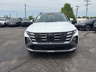 2026 Hyundai Tucson Hybrid - Photo 2