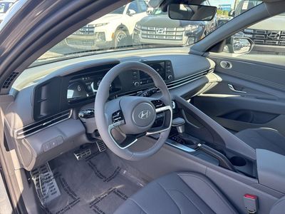 2026 Hyundai Elantra - Photo 8