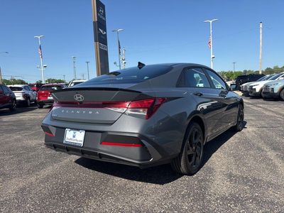 2026 Hyundai Elantra - Photo 30