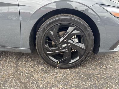 2026 Hyundai Elantra - Photo 29