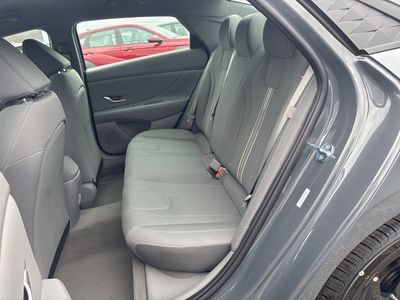 2026 Hyundai Elantra - Photo 18