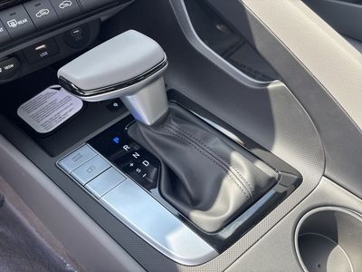 2026 Hyundai Elantra - Photo 15