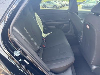 2026 Hyundai Elantra - Photo 36