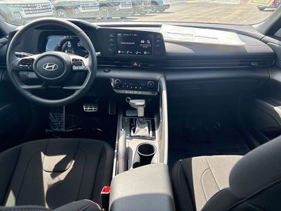 2026 Hyundai Elantra - Photo 37