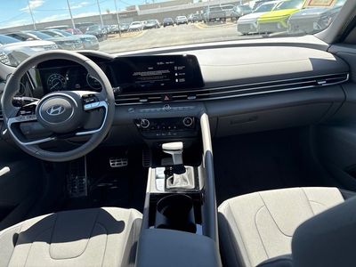 2026 Hyundai Elantra Hybrid - Photo 18