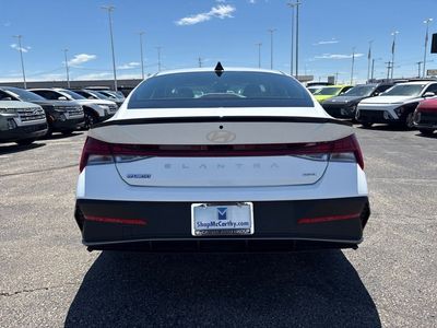 2026 Hyundai Elantra Hybrid - Photo 6