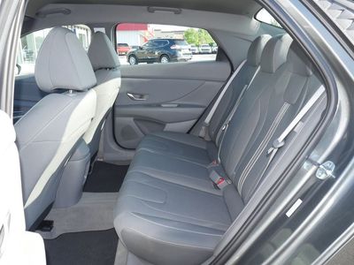 2026 Hyundai Elantra - Photo 24