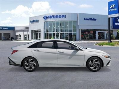 2026 Hyundai Elantra - Photo 7