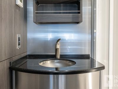 2022 Airstream Atlas MURPHY - Photo 11
