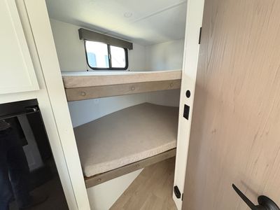 2026 Grand Design TRANSCEND ONE — photo 16 view