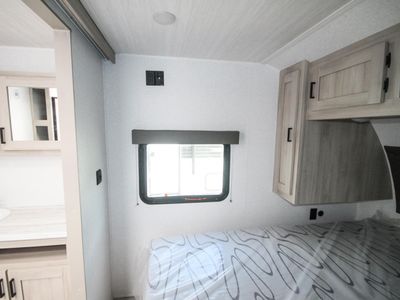2026 East to West, INC. Della Terra 312BH - Photo 23