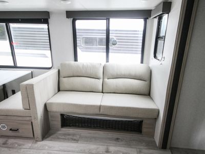 2026 East to West, Inc. Della Terra 275BH - Photo 14