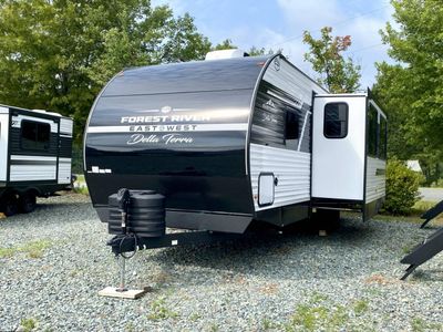2026 East to West, Inc. Della Terra 275BH - Photo 3