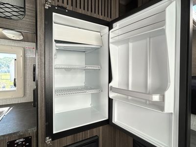 2026 Northern Lite 610 Half-Ton - Photo 10