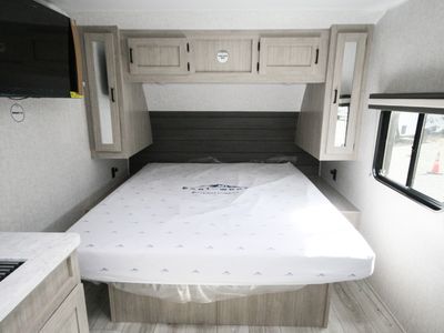 2026 East to West, Inc. Della Terra 250QB - Photo 7
