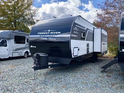 2026 East to West, Inc. Della Terra 272RL - Photo 3