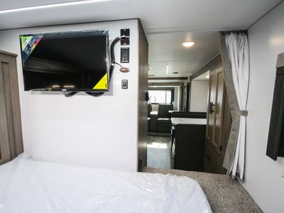 2026 Adventurer Eagle Cap 1165 - Photo 24