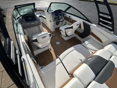 2025 Chaparral 21 SURF - Photo 12