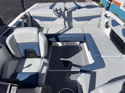 2025 Axis Wake Research A20 - Photo 13