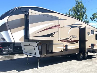 2014 Keystone RV Cougar - Photo 24