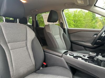 2021 Nissan Rogue - Photo 27