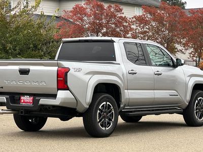 2026 Toyota Tacoma - Photo 2