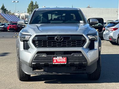 2025 Toyota Tacoma i-FORCE MAX - Photo 10