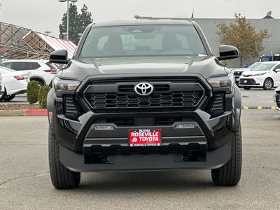 2025 Toyota Tacoma i-FORCE MAX - Photo 10