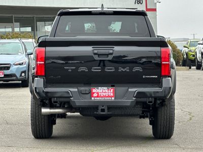 2025 Toyota Tacoma i-FORCE MAX - Photo 7