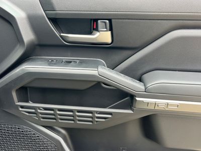 2025 Toyota Tacoma i-FORCE MAX - Photo 17