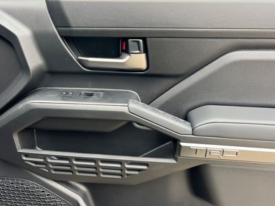 2025 Toyota Tacoma i-FORCE MAX - Photo 17